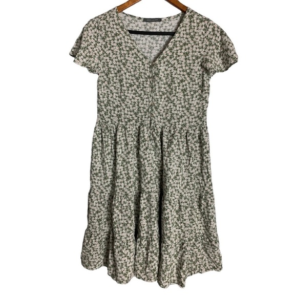 Suzy Shier Dresses & Skirts - Suzy Shier Women’s Floral Cottagecore Prairie Dress Size Small Casual 100% Rayon